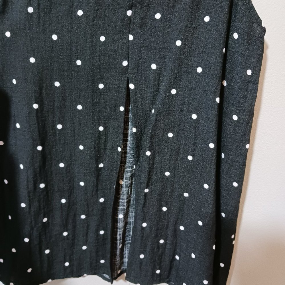 Everly Black White Polka Dot Open Back Sleeveless Top Size Small - Picture 4 of 4